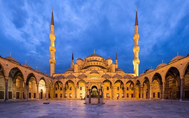 Moskee Barcelona en Düsseldorf Bruggenbouwers in multiculturele steden 