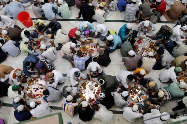 Ontdek de Verschillen Gebedstijden Ramadan 2017 Vs. 2023 in Antwerpen 
